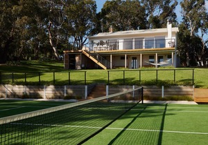 The White House - Lorne