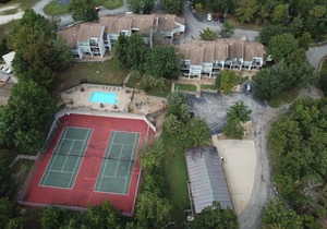 UNIT 20 - TREETOP 2 BEDROOM VILLA