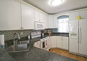 Updated, Classy Ground Floor Condo-Sea Place 12119