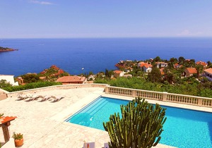 Villa with spectacular sea views near Cannes - NEW ON HOMEAWAY