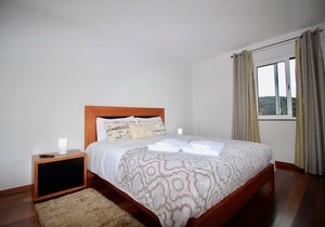 Villas Quinta da Lapa 2. Flat E. Heated pool. WiFi