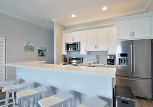 Waterfront 4-Bed 3-Bath Condo @ Bayfront Suites - CLEANING FEE INCLUDED