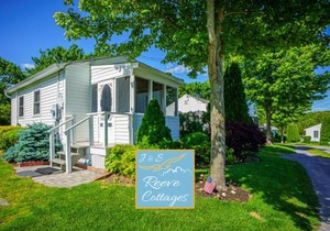 Waterfront Cottage 6