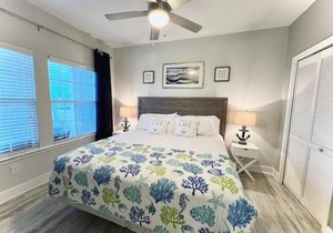 WhiteCap Beach, Pool, BBQ Sleeps 8