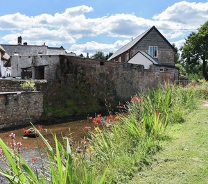 Accommodation Kentisbeare Cullompton 