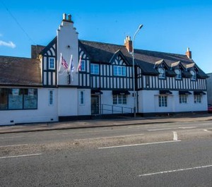 Abbey Hotel 