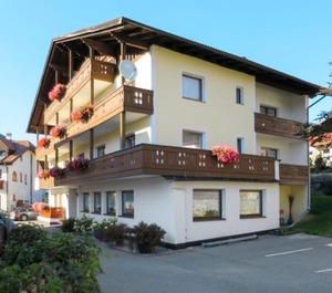 Haupthaus Schönblick St Valentino Persons 