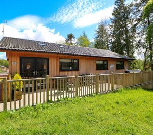 Longsands Lodge 