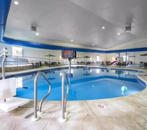 Comfort Suites Johnson Creek Conference 