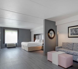 Comfort Suites Mt 