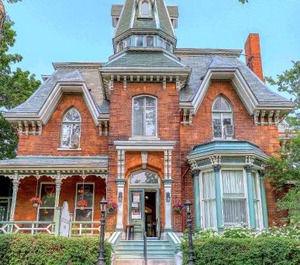 Hochelaga Inn 