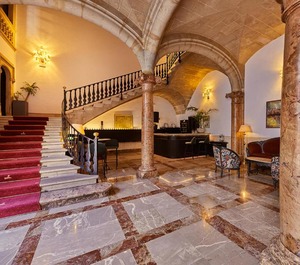 Hotel Born 