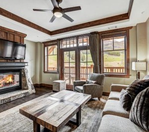 Ski Hill Place 