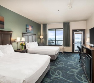 Park Point Marina Inn 
