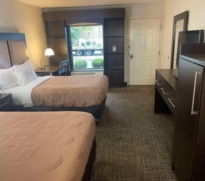 Quality Inn Dalton 
