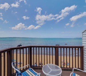 Capri Traverse City 