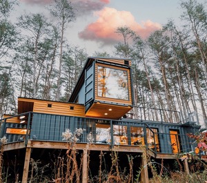 Shipping Container 