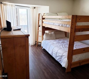 Zephyr Mountain Lodge Park 