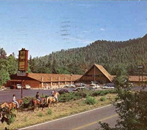 Kohl Ranch Lodge 