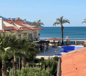 Beach Club 