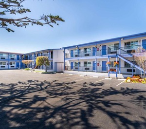 Surestay Hotel 