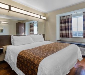 Surestay Hotel 