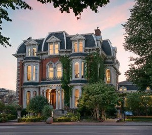 The Mansion Delaware Avenue 