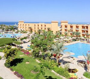 The Corners Beach Resort 