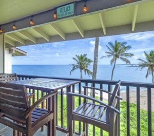 Wailua Bay 