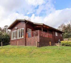 Watersview Lodge 