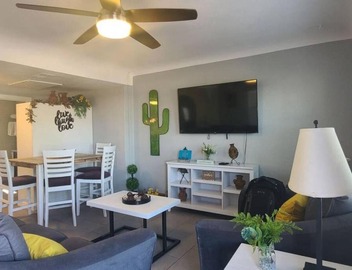 Charming Apt Downtown Phoenix Historic Patio 4