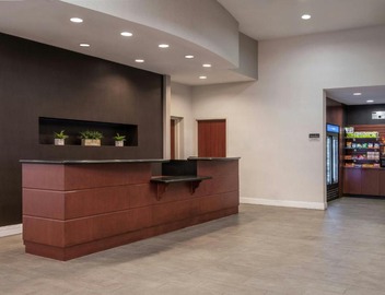 Courtyard by Marriott Los Angeles Pasadena/Monrovia 2