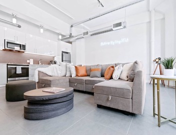 Loft Style | Spacious DTLA | One Bedroom Condo 2