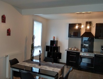 SAINT-DENIS PARIS 2-BEDROOM APARTMENT 5