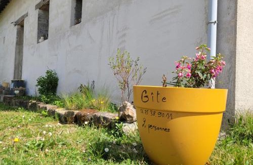 Yevres House | À la campagne, studio 25M2-pour 2p, CALME, wifi, jardin, parking