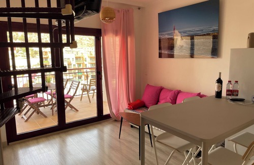 Villanueva Del Rio Segura Apartment | Ático con Jacuzzi, Piscinas, Gimnasio y a un Paseo del Balneario Archena