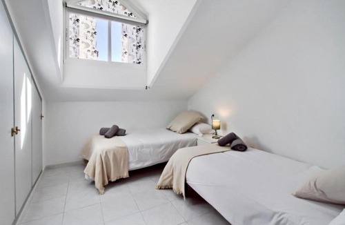 Perchel Sur Apartment | ÁTICO CON TERRAZA PRIVADA EN MÁLAGA CENTRO