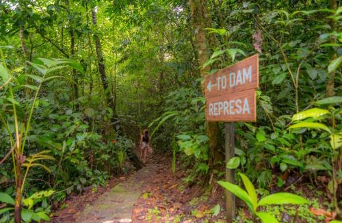 Quesada Hotel | Ávita Lodge