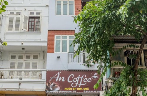 Van Mieu Apartment | Ân Coffee
