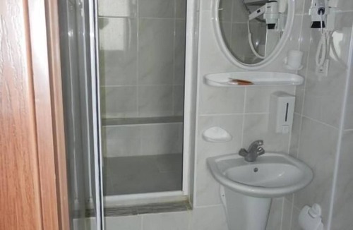 Fındıkzade Hotel | ÇAĞRI HOTEL