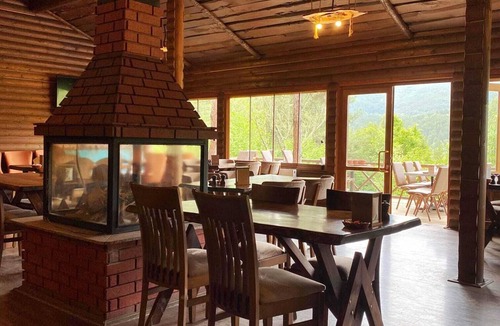 Mengen Ski Chalet | ÇAMPINARI DOĞA EVLERİ & RESTAURANT