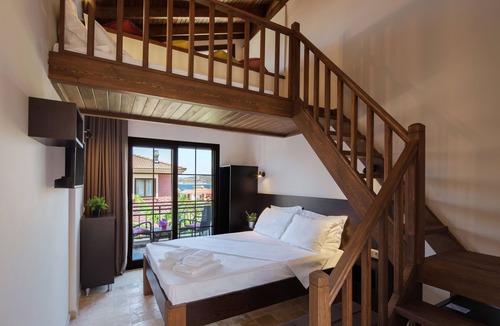 Cesme Hotel | Çeşmekeş Hotel