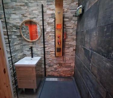 Gare House | Ô Bonsaï Spa