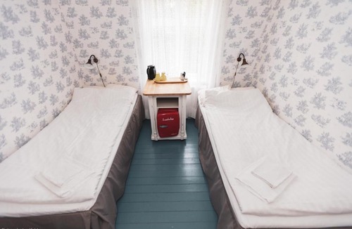 Fora Bed & Breakfast | ÖlandsRo B&B