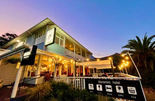 Governors Bay Hotel | Ōtoromiro Hotel