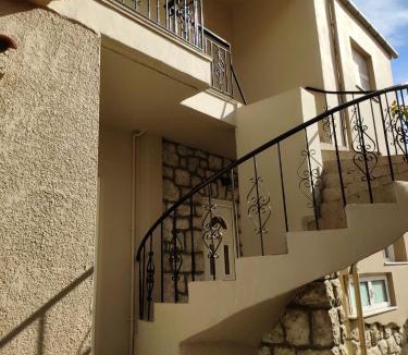 Pavliani House | Λαγουδόσπιτο