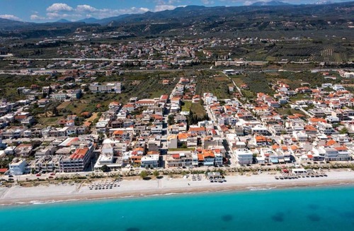 Kiato House | Μεζονέτα στο κύμα