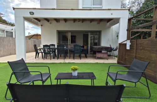 Caesarea Villa | הבית בחוף הים קיסריה