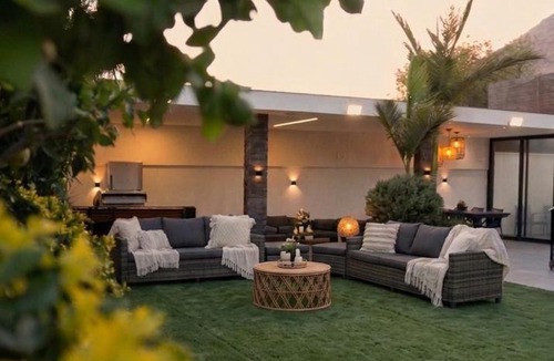 Sajur Apartment | וילה Mandala אירוח&אירועים