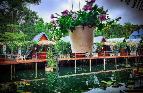 Nakhon Si Thammarat Hotel | เรินนายหัว by KOYAD RESORT